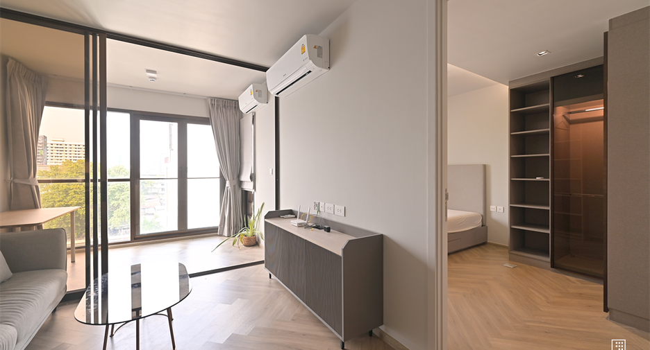 À vendre 1 chambre condo à Watthana, Bangkok