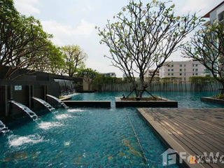 Condo en venta de 2 habitaciones en Phra Khanong, Bangkok