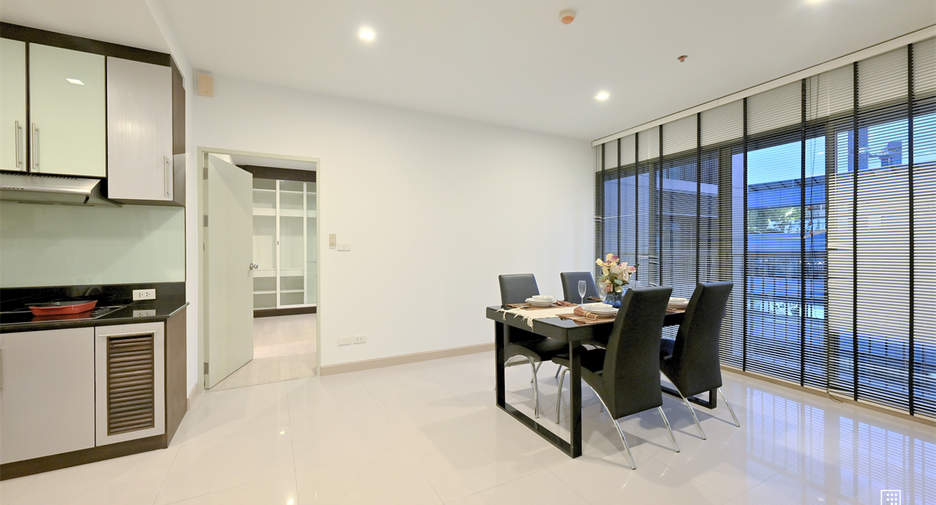 For sale 2 bedrooms condo in Watthana, Bangkok