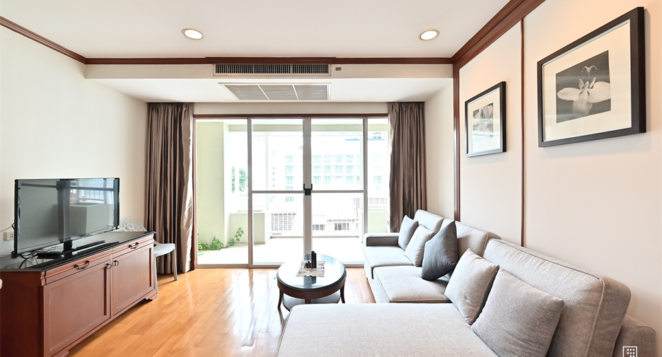 Condo en venta de 2 habitaciones en Khlong Toei, Bangkok