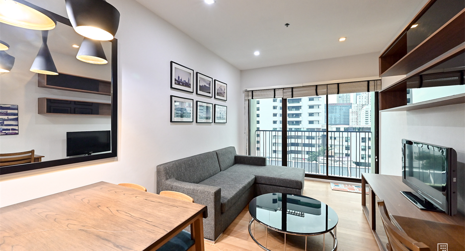 For sale 1 Beds condo in Khlong Toei, Bangkok