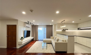 For sale 3 bedrooms condo in Watthana, Bangkok