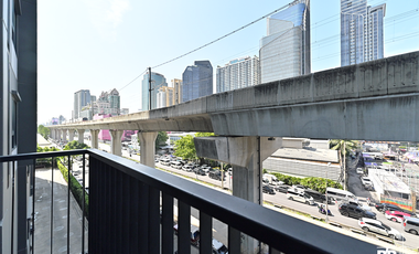 Condo en venta de 2 habitaciones en Watthana, Bangkok