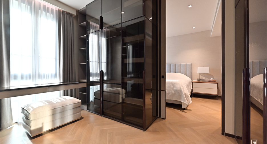 For sale 2 bedrooms condo in Watthana, Bangkok
