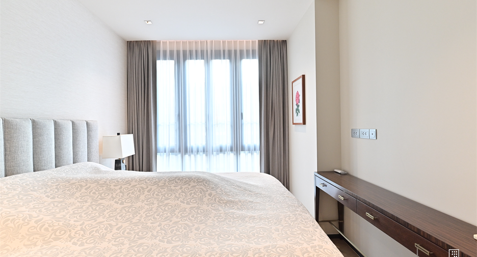 For sale 2 bedrooms condo in Watthana, Bangkok
