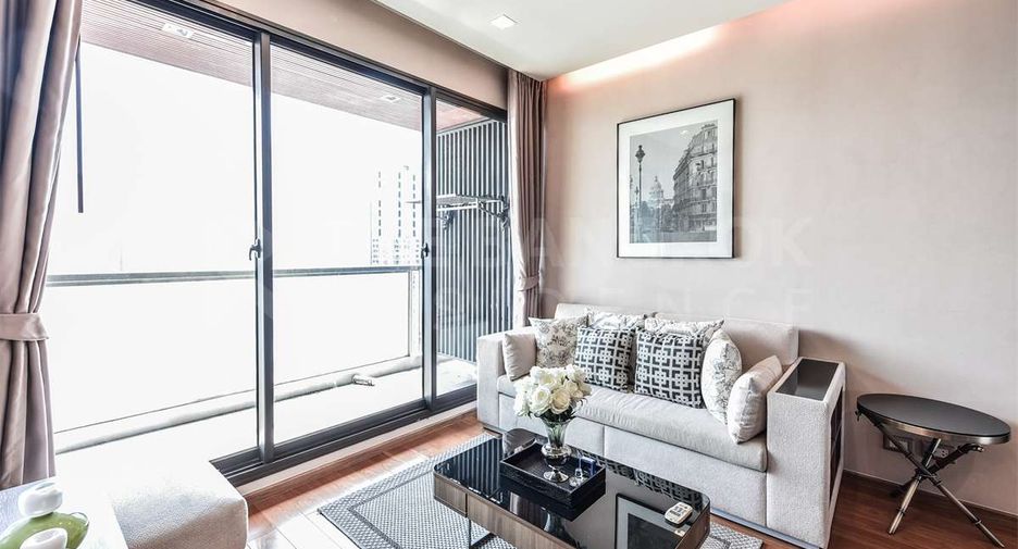 For sale 2 ベッドルーム condo in Sathon, Bangkok