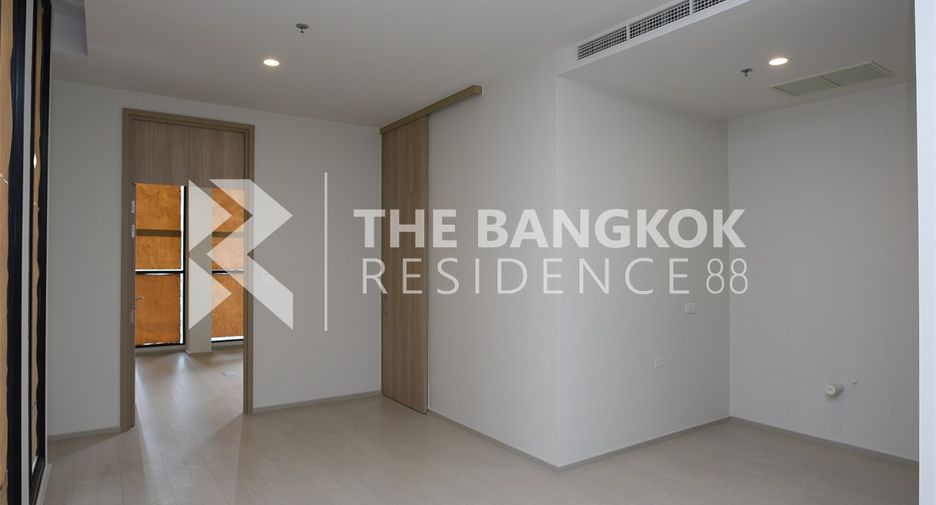 À vendre 2 chambres condo à Pathum Wan, Bangkok