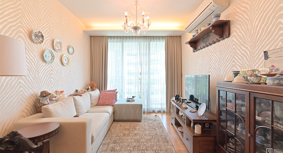 For sale 1 bed condo in Watthana, Bangkok