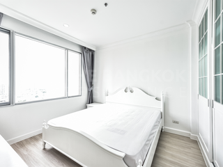 Condo en venta de 2 habitaciones en Khlong San, Bangkok
