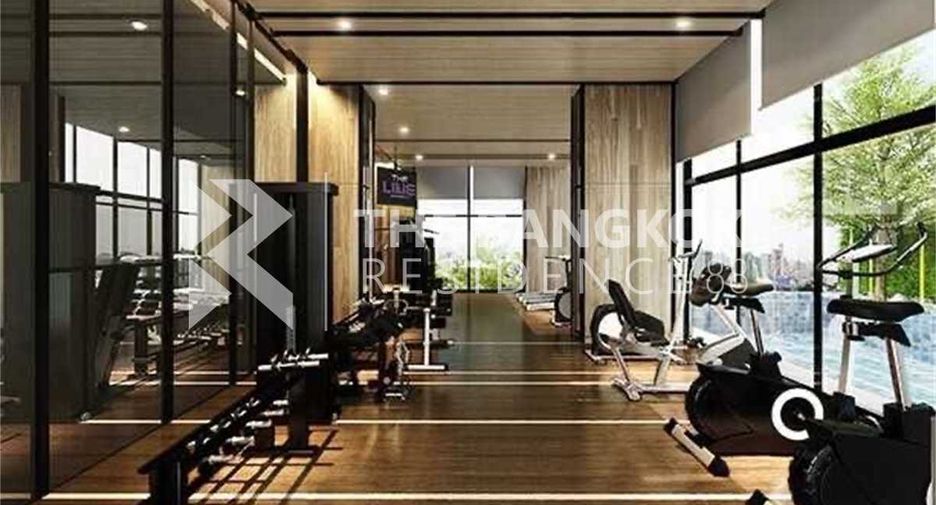 For sale 1 bed condo in Khlong Toei, Bangkok