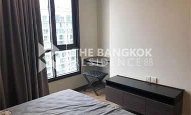For sale 1 bed condo in Khlong Toei, Bangkok