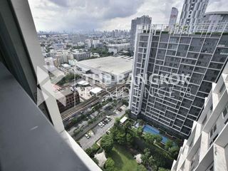 For sale 1 bed condo in Phra Khanong, Bangkok