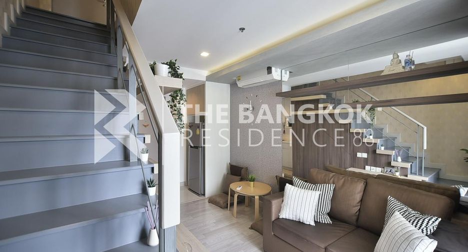 For sale 1 bed condo in Phra Khanong, Bangkok