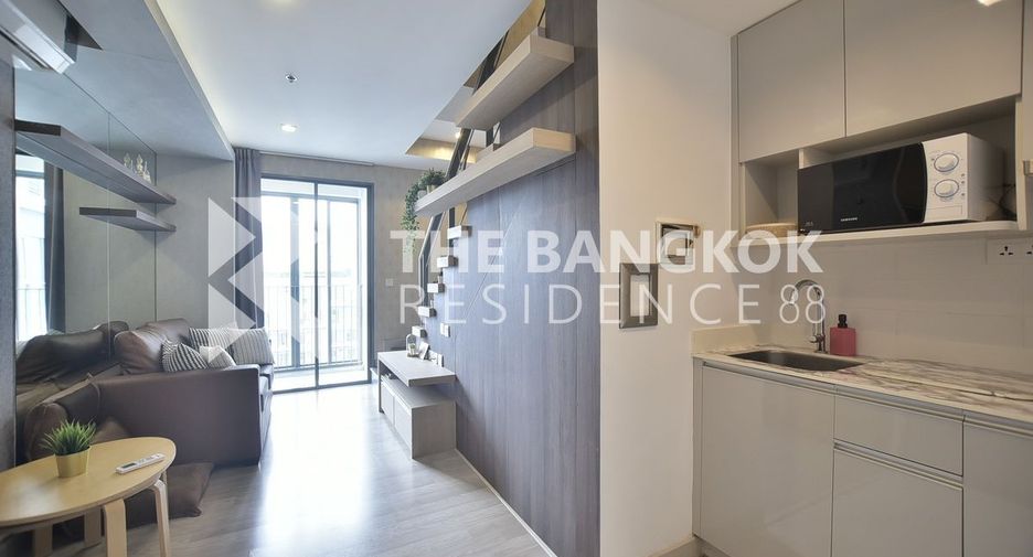 For sale 1 bed condo in Phra Khanong, Bangkok