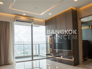 Condo en venta de 1 habitaciones en Yan Nawa, Bangkok