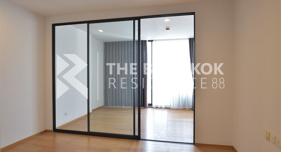 For sale 1 bed condo in Sathon, Bangkok