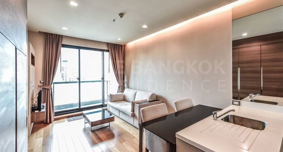 For sale 1 Beds condo in Sathon, Bangkok