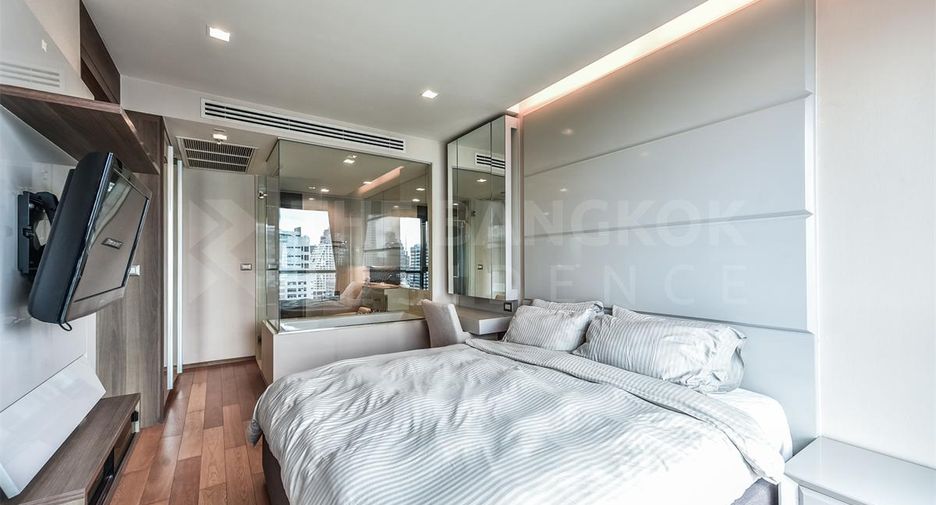 For sale 1 Beds condo in Sathon, Bangkok