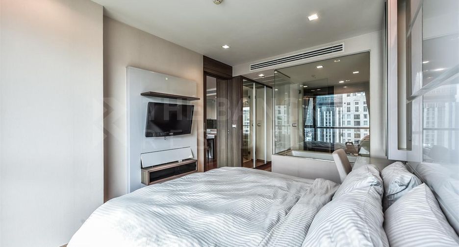 For sale 1 Beds condo in Sathon, Bangkok