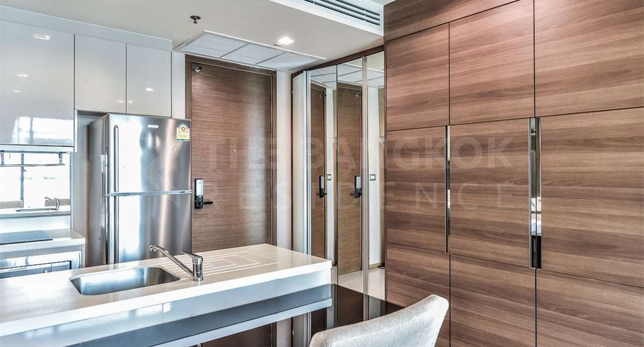 For sale 1 Beds condo in Sathon, Bangkok