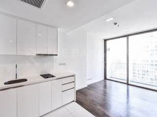 For sale 1 bed condo in Sathon, Bangkok