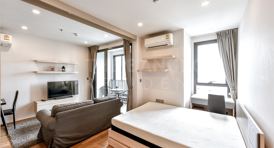 For sale 1 bed condo in Pathum Wan, Bangkok