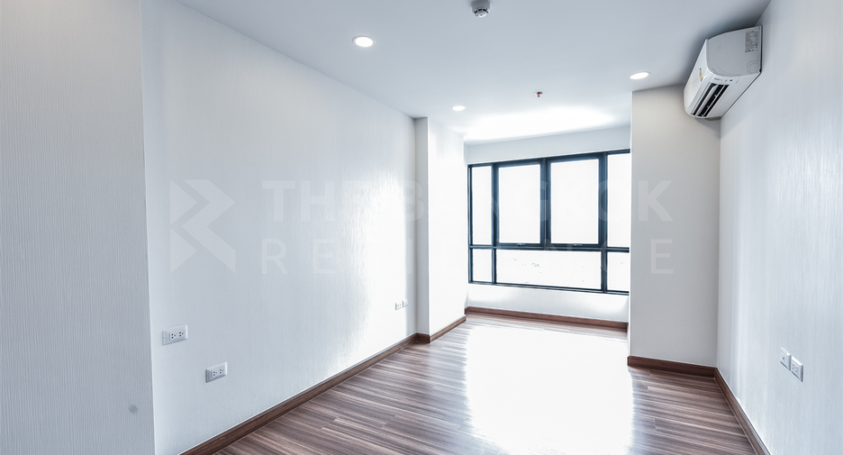 For sale 1 bed condo in Khlong San, Bangkok