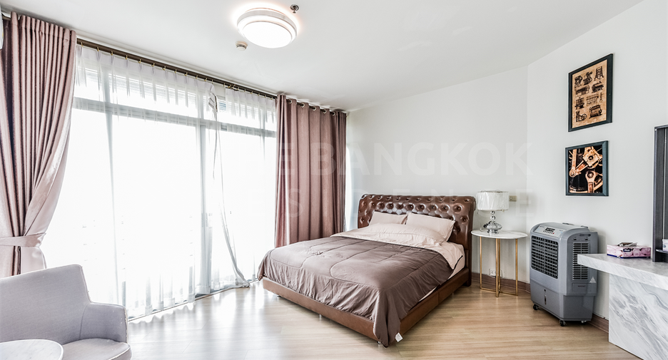 Wohnung zum Kauf mit 2 Zimmer in Sathon, Bangkok