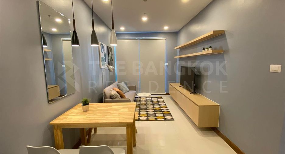 For sale 1 bed condo in Khlong San, Bangkok