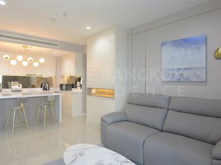 À vendre 2 chambres condo à Yan Nawa, Bangkok