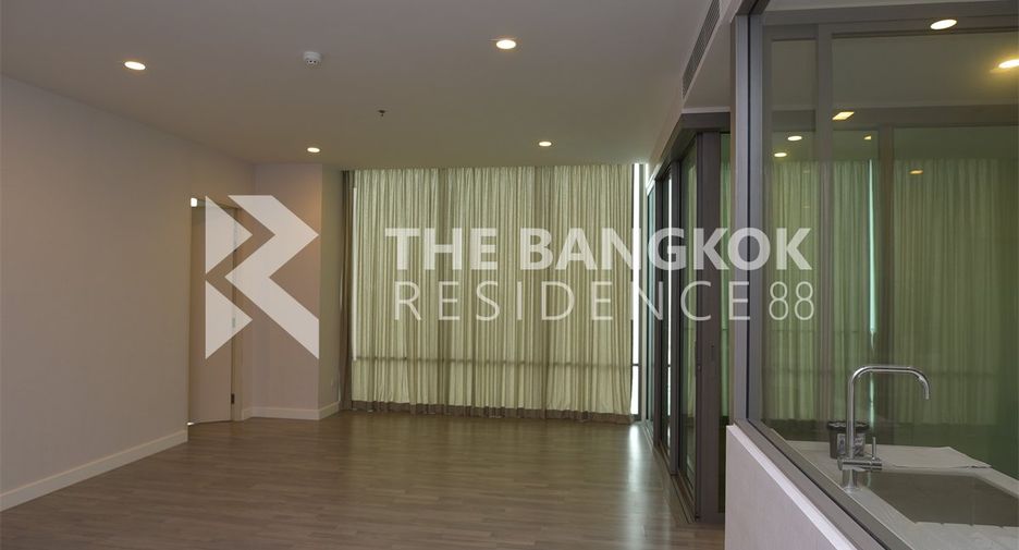 À vendre 2 chambres condo à Khlong San, Bangkok