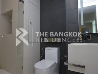 Condo en venta de 2 habitaciones en Khlong San, Bangkok