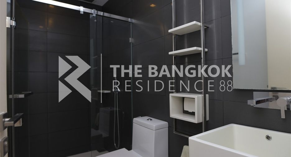 À vendre 2 chambres condo à Khlong San, Bangkok