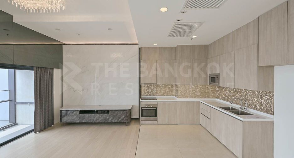 For sale 1 bed condo in Watthana, Bangkok