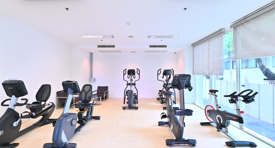 For sale 1 bed condo in Pathum Wan, Bangkok