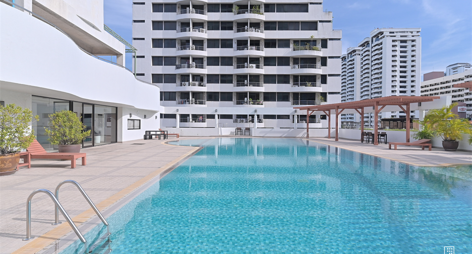 ขาย 2 ห้องนอน คอนโด ใน วัฒนา, กรุงเทพฯ