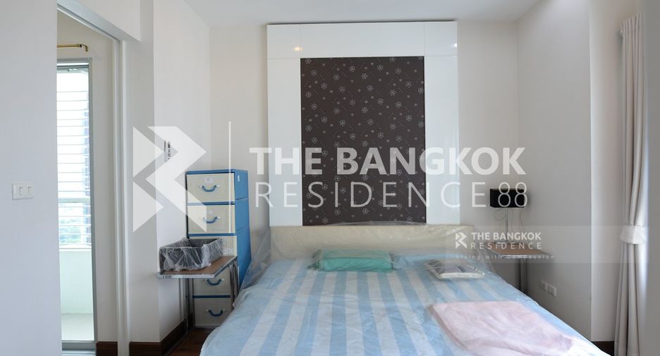 For sale 2 bedrooms condo in Khlong San, Bangkok