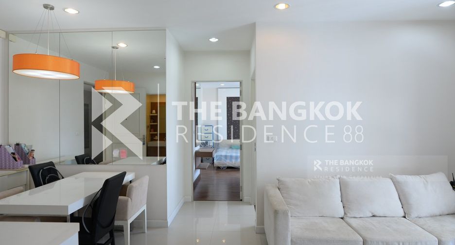 For sale 2 bedrooms condo in Khlong San, Bangkok