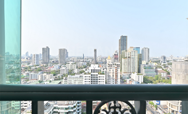 À vendre 2 chambres condo à Watthana, Bangkok