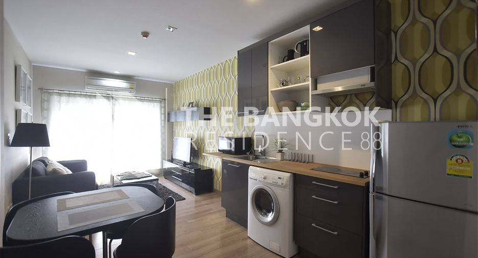 Wohnung zum Kauf mit 1 Zimmer in Khlong Toei, Bangkok