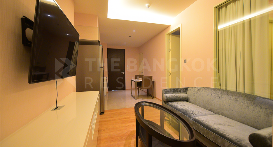 For sale 1 bed condo in Watthana, Bangkok
