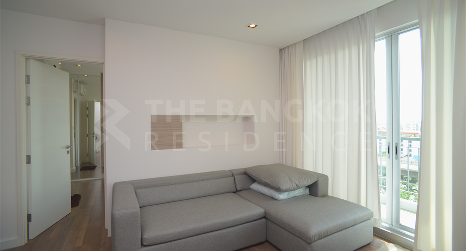 For sale 2 bedrooms condo in Thon Buri, Bangkok