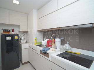 For sale 2 bedrooms condo in Thon Buri, Bangkok