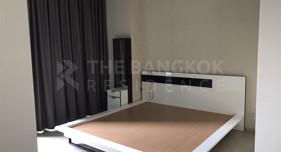 For sale 1 bed condo in Watthana, Bangkok