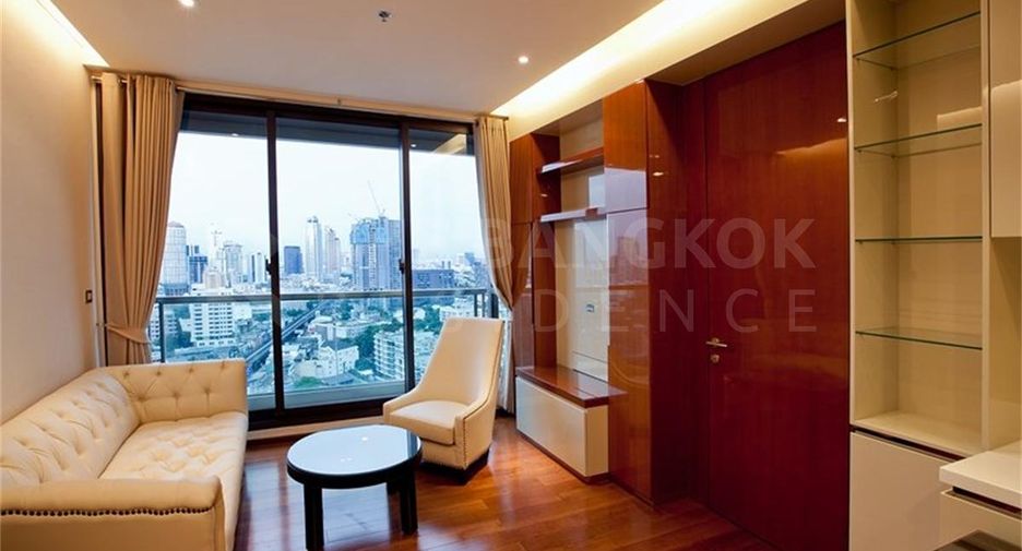 Condo en venta de 2 habitaciones en Khlong Toei, Bangkok