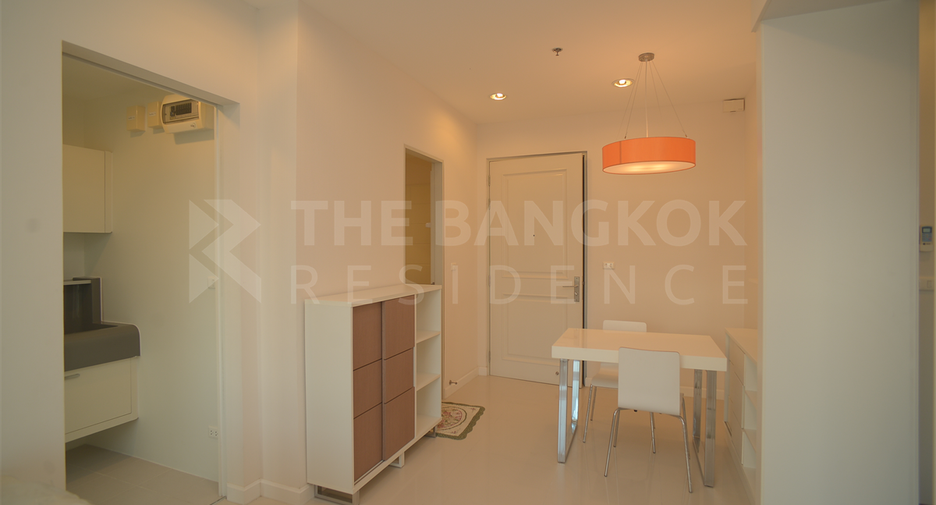 For sale 1 bed condo in Khlong San, Bangkok