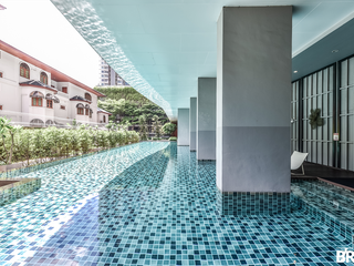 For sale 2 bedrooms condo in Thon Buri, Bangkok