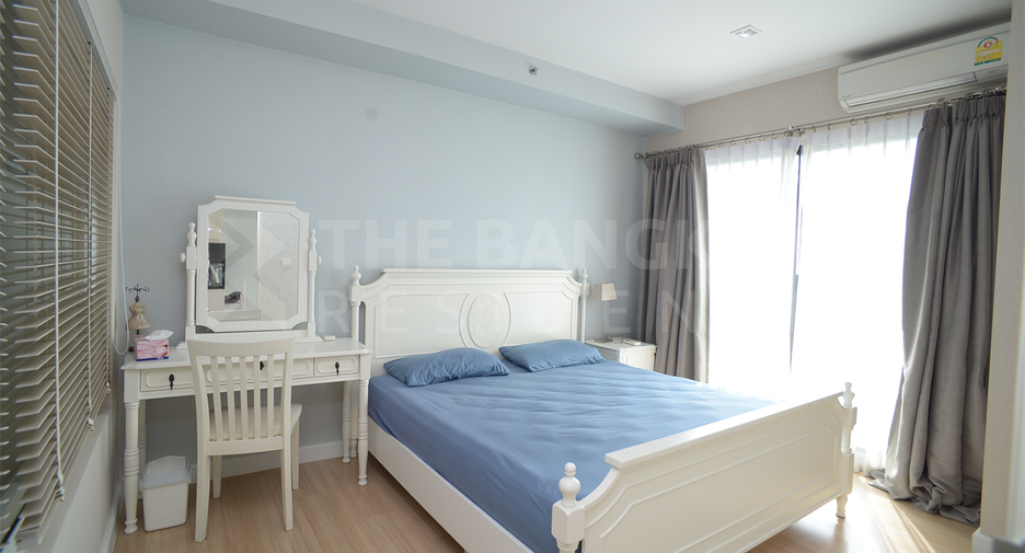 For sale 1 bed condo in Sathon, Bangkok