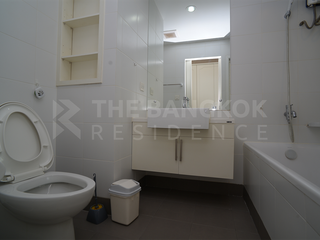 For sale 1 bed condo in Sathon, Bangkok