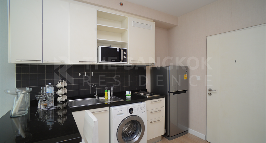 For sale 1 bed condo in Sathon, Bangkok